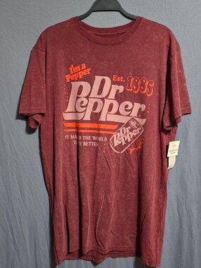 Dr Pepper T-Shirt NWT sz Large